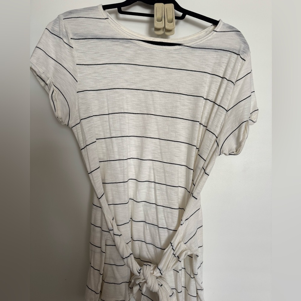 Striped Knot-Back Women’s Top